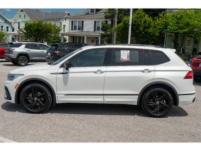 2023 Volkswagen Tiguan 2.0T SE R-Line Black