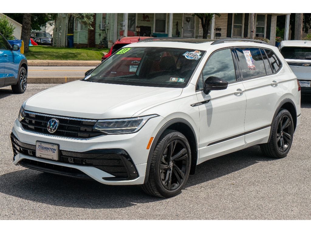 2023 Volkswagen Tiguan 2.0T SE R-Line Black