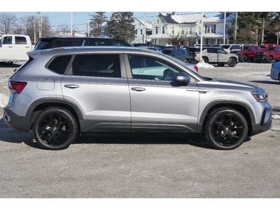 2022 Volkswagen Taos 1.5T SE