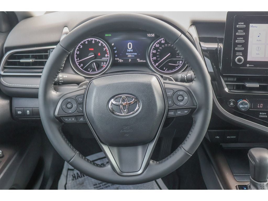 2023 Toyota Camry SE AWD