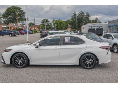 2023 Toyota Camry SE AWD