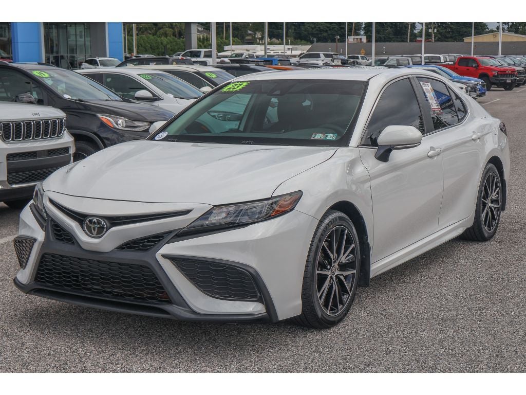 2023 Toyota Camry SE AWD