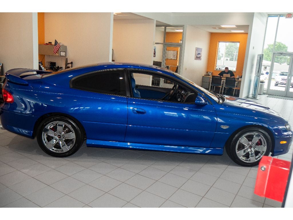 2005 Pontiac GTO Base