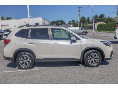 2020 Subaru Forester Premium