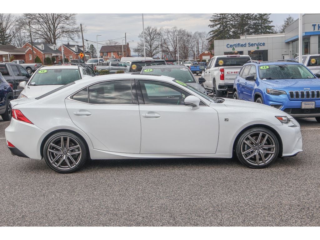2016 Lexus IS 300 