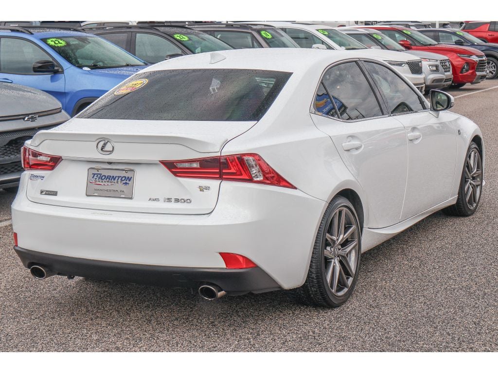2016 Lexus IS 300 