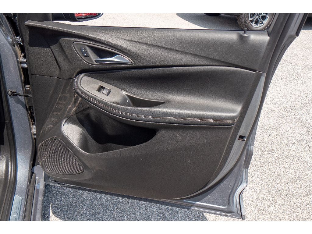 2022 Buick Encore GX Essence