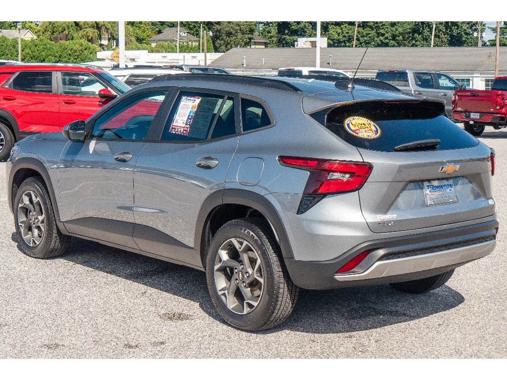 2024 Chevrolet Trax LT