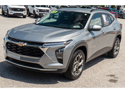 2025 Chevrolet Trax LT