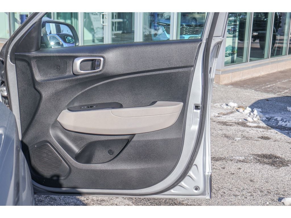 2022 Hyundai Venue SEL