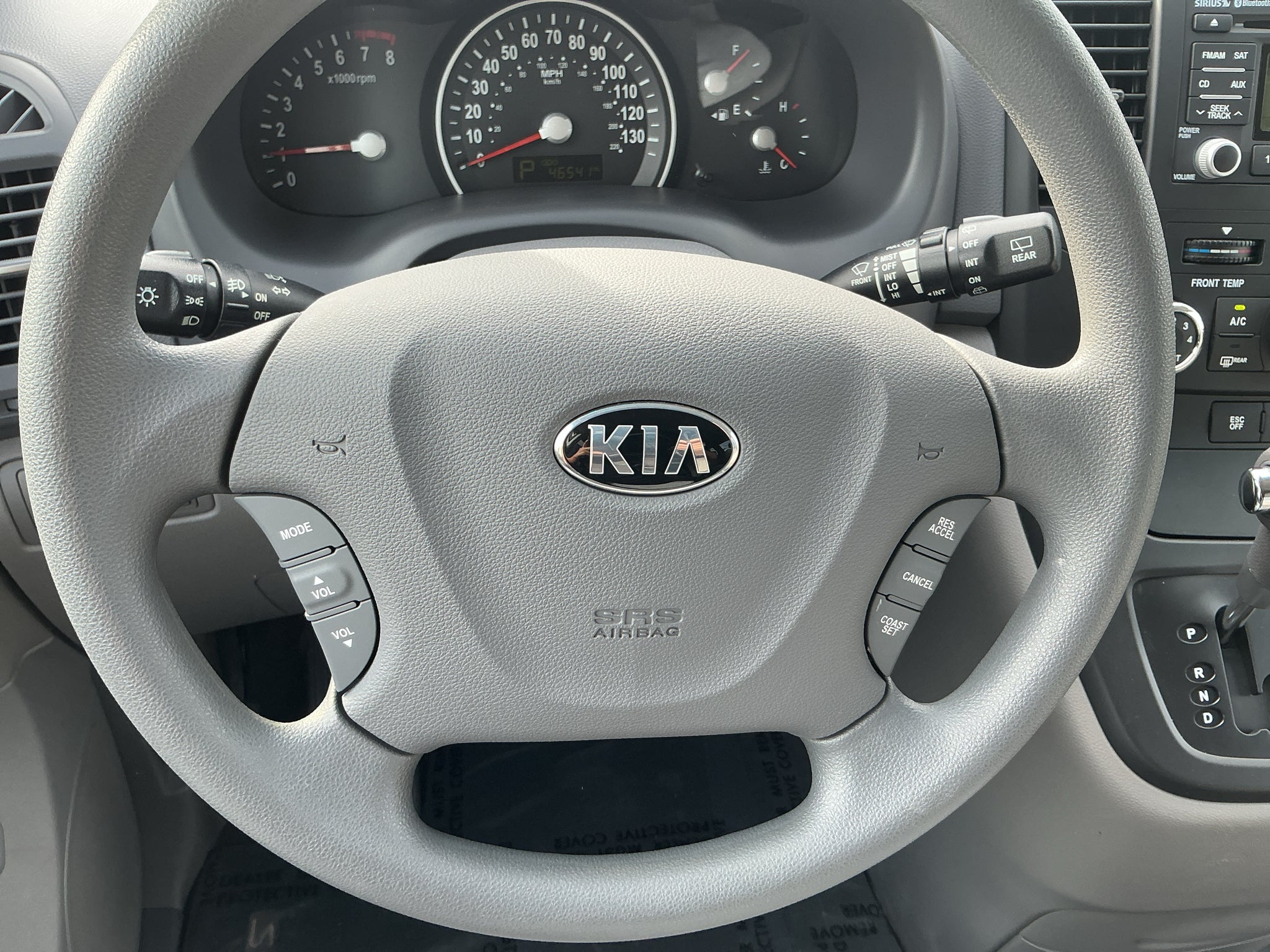2014 Kia Sedona LX