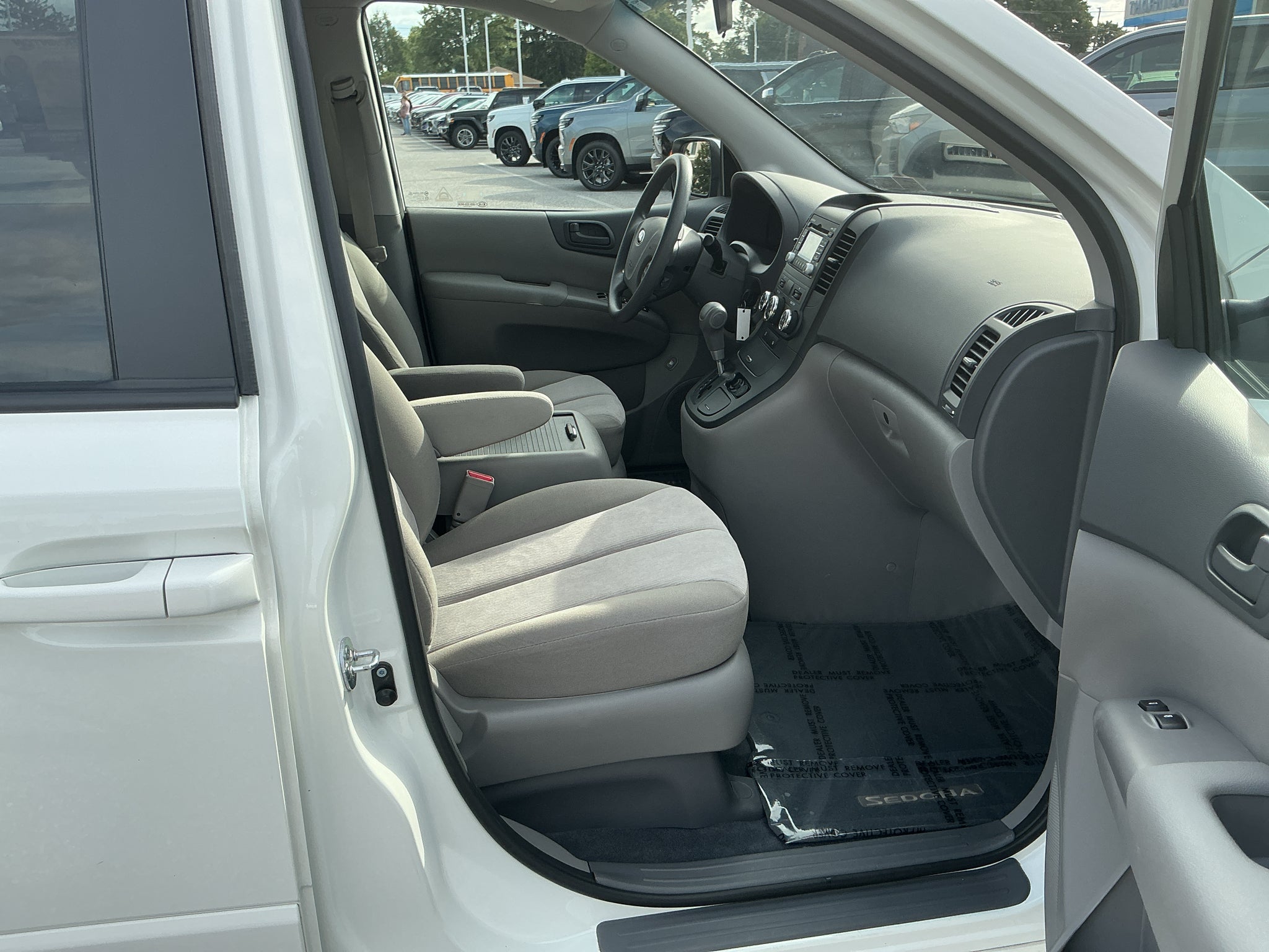 2014 Kia Sedona LX