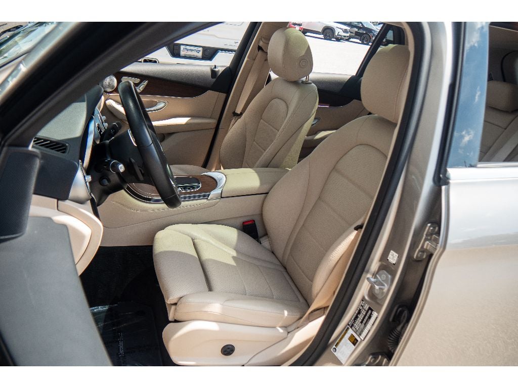 2020 Mercedes-Benz GLC 300 4MATIC®