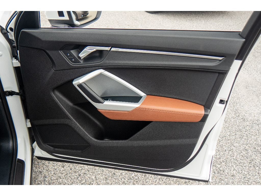 2022 Audi Q3 Premium 40 TFSI quattro Tiptronic