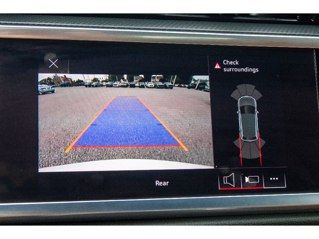 2022 Audi Q3 Premium 40 TFSI quattro Tiptronic